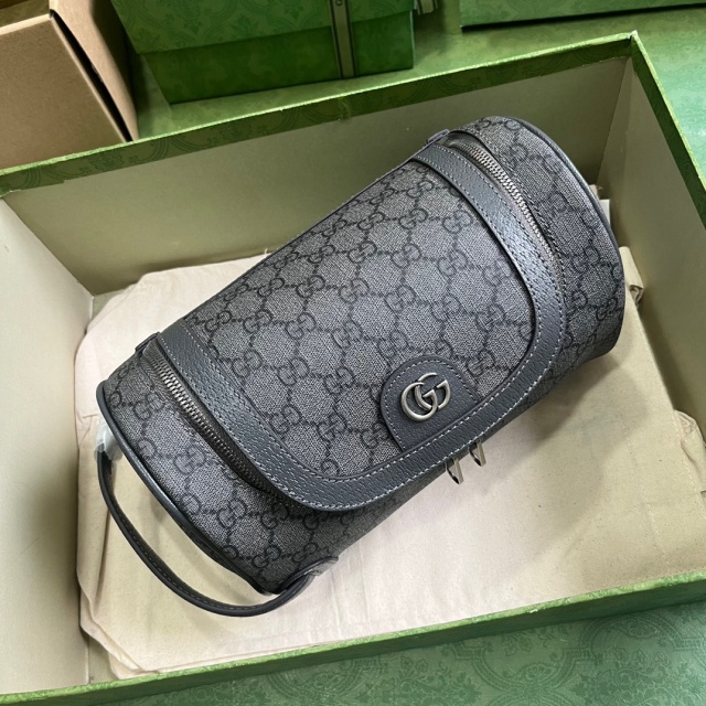 구찌 GUCCI 캐리어 러기지 739670 GU1130