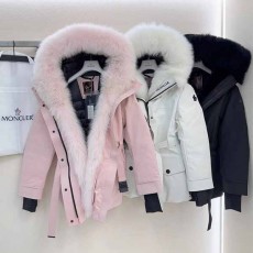 몽클레어 Moncler 여성 패딩 M02890